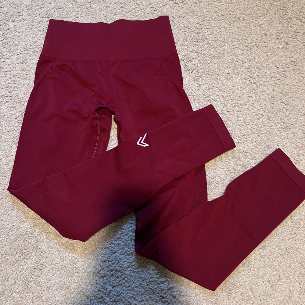 Oner Active Effortless Seamless Leggings - XS Regular Length Claret Red